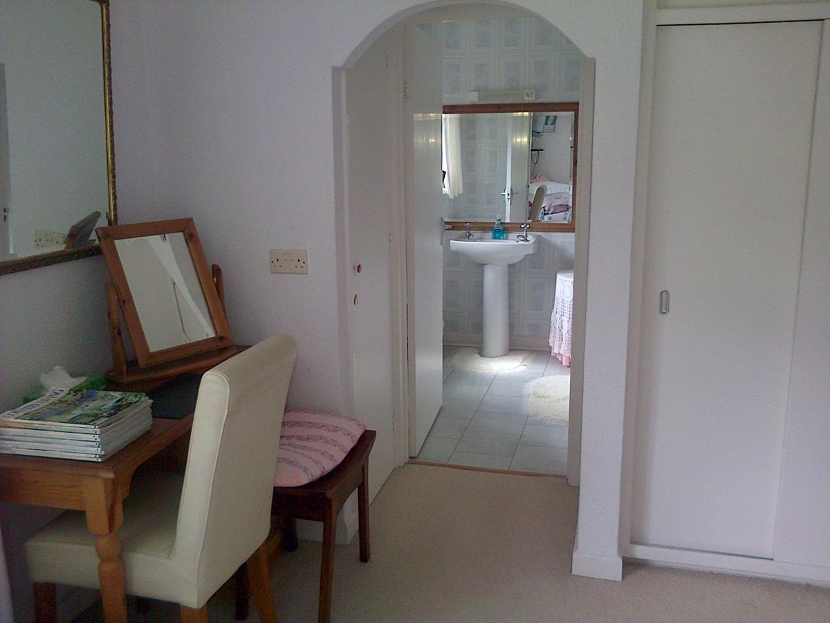 Follets B&B Pewsey Dış mekan fotoğraf